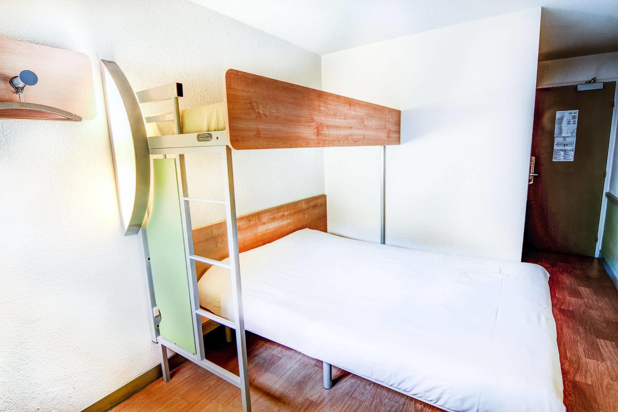 Ibis Budget Châteaudun Εξωτερικό φωτογραφία