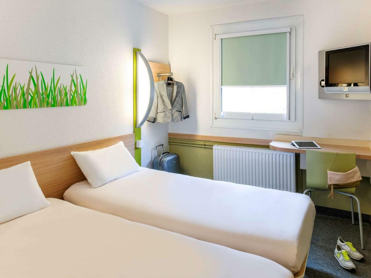 Ibis Budget Châteaudun Εξωτερικό φωτογραφία
